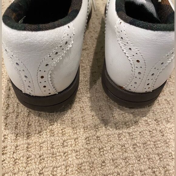 FOOTJOY Stylish White Woman’s Golf Shoes. Size 7.5 - Picture 6 of 9